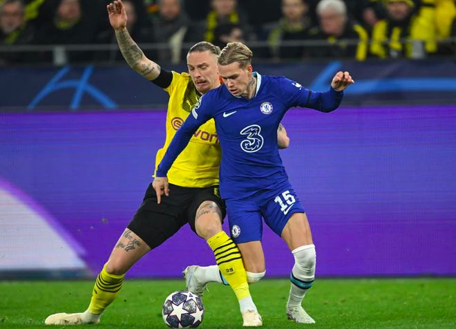 开云体育入口-美网绝杀温网，西西帕斯刷新纪录