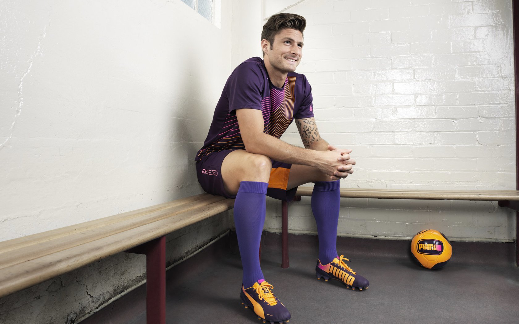 开云-伪9号弑神记，弗拉霍维奇独闯龙潭，以一己之力肢解克罗地亚钢铁防线